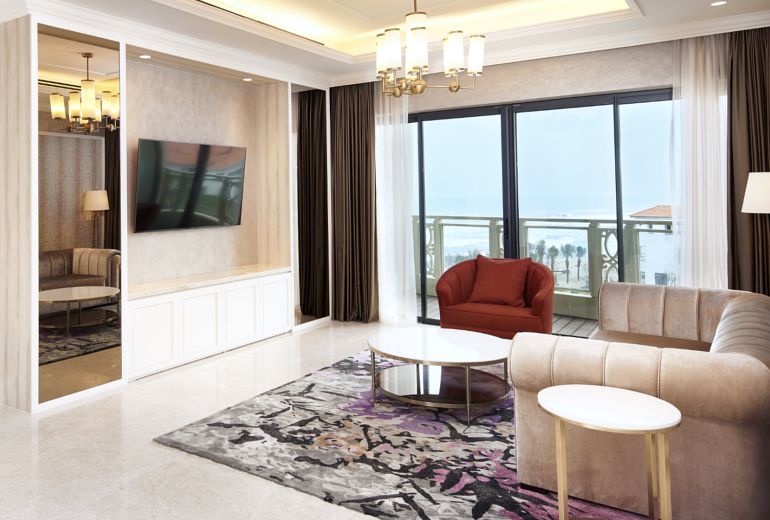 Suite sang trọng Sheraton Grand Đà Nẵng