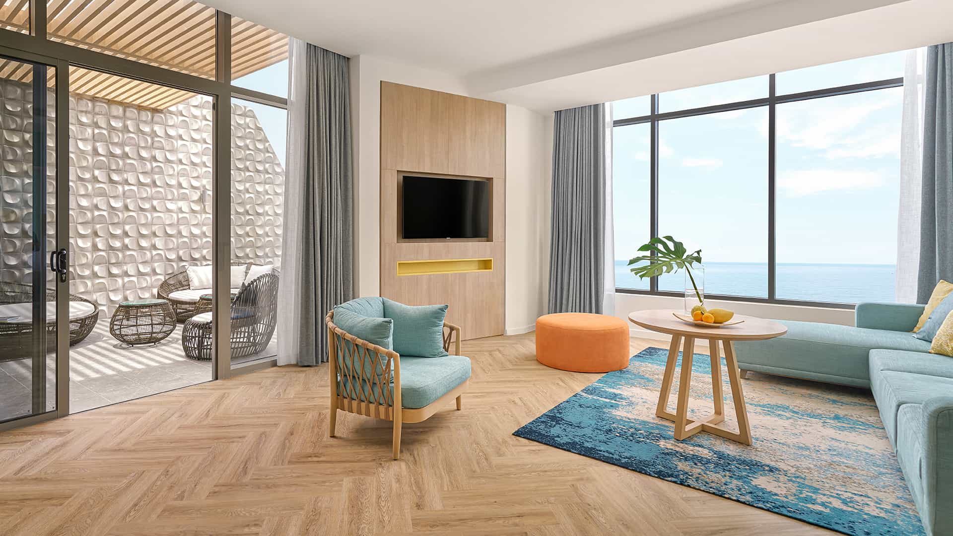 Không gian nghỉ dưỡng tươi sáng tại Holiday Inn Hồ Tràm