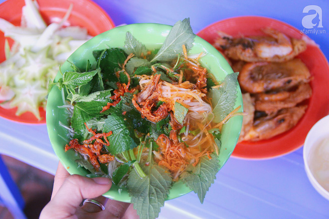 khu-tap-the-nghia-tan-thien-duong-qua-vat-chi-cam-30-ngan-kieu-gi-cung-an-duoc-vai-mon-ngon-ivivu-9