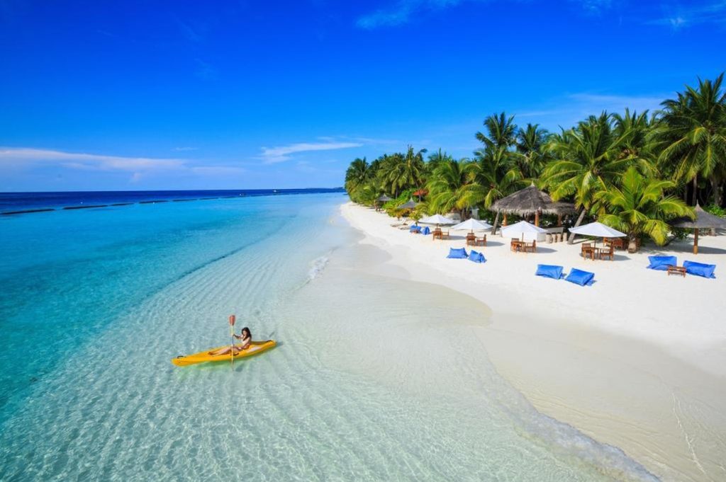 Chèo thuyền kayak khám phá biển Kiên Giang