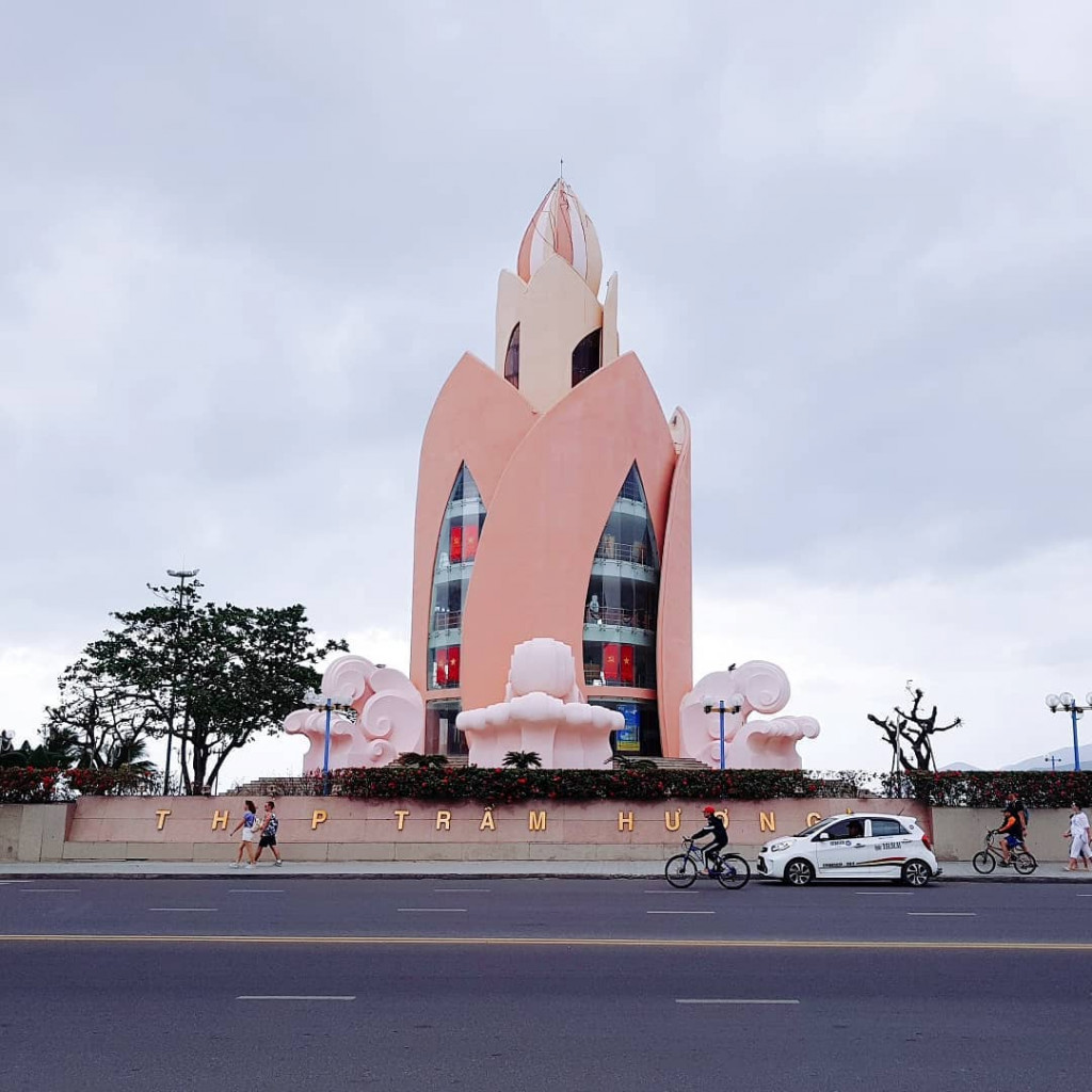 Búp tháp Trầm Hương Nha Trang