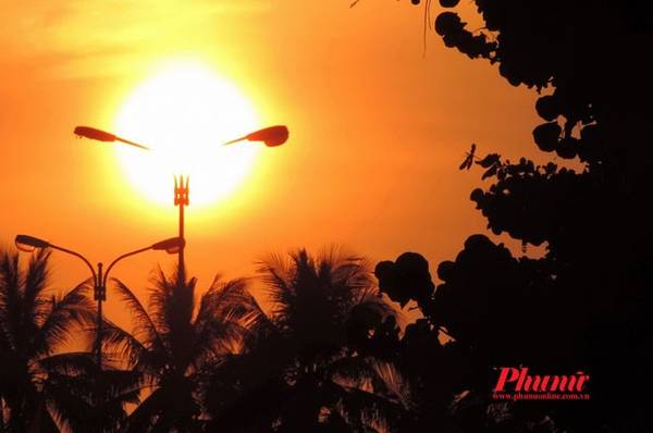 Vẻ đẹp yên bình của biển Nha Trang buổi sáng