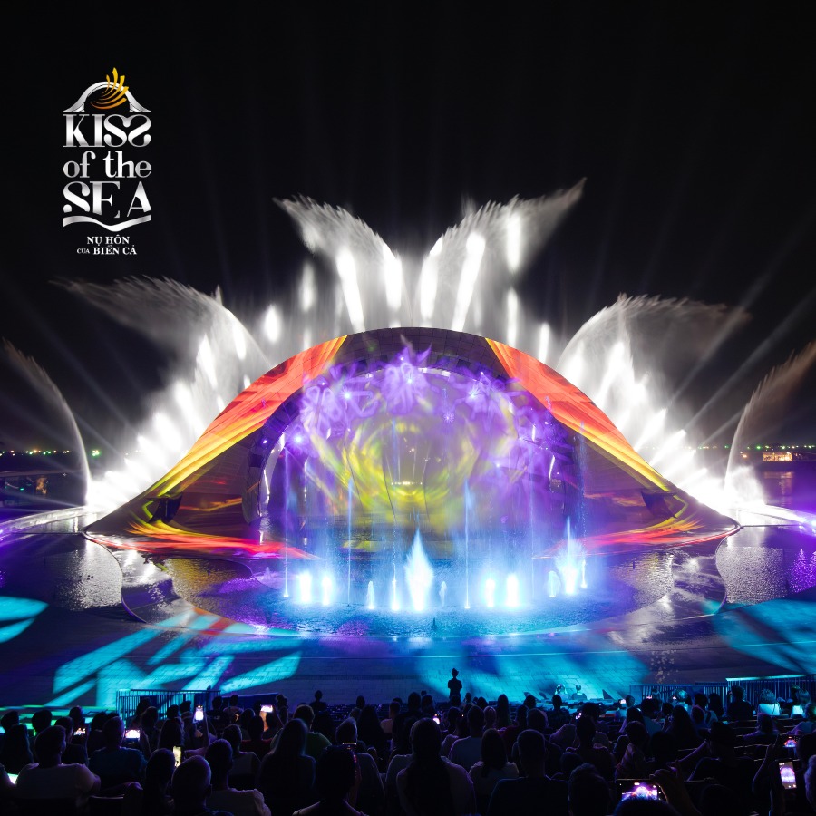 Kiss The Stars - show diễn Phú Quốc tại Sun World Hòn Thơm