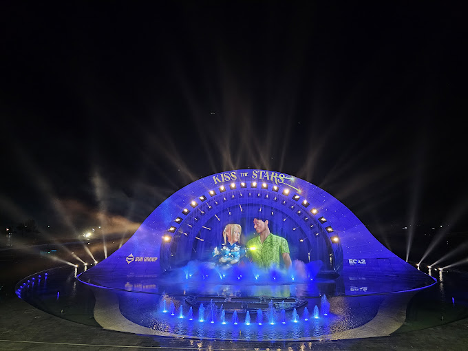 Nhân vật trong show Kiss The Stars Phú Quốc