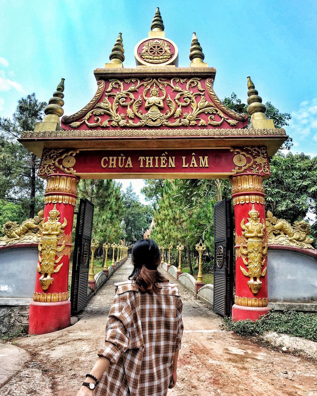 Góc chụp hình mang đậm vibe Thái Lan tại chùa Thiền Lâm