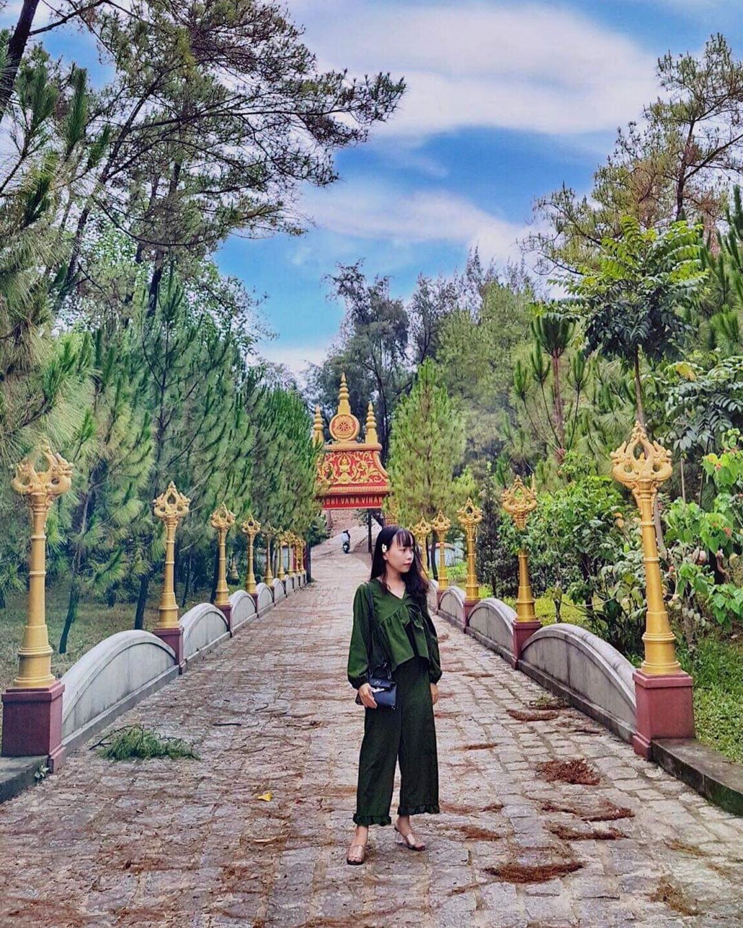 Chi tiết điêu khắc tinh xảo mang phong cách Thái Lan tại chùa Thiền Lâm