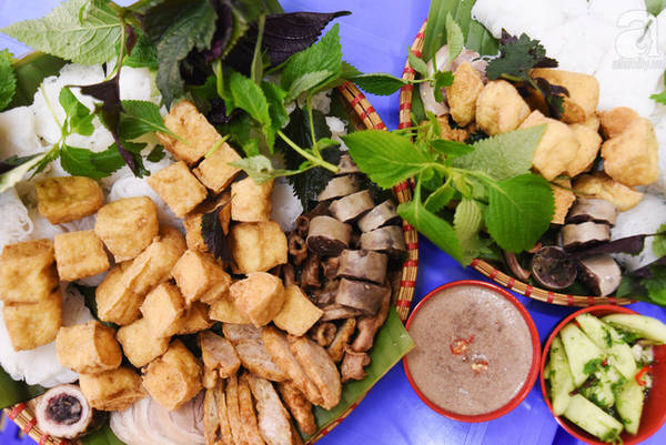 Bún đậu mắm tôm là món ăn dân dã, quen thuộc với nhiều người.