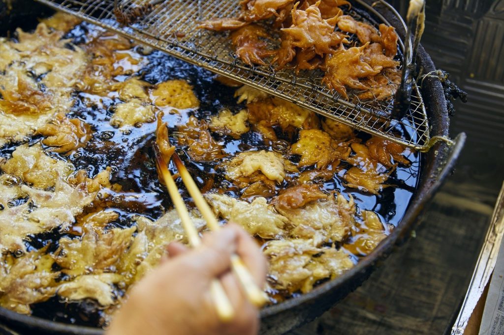 Lá phong chiên giòn Tempura Momiji tại Minoh