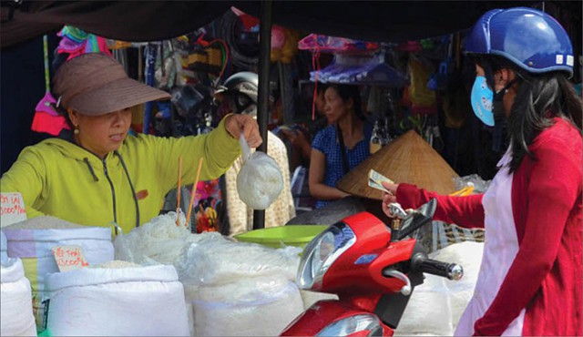 Sản phẩm bún tươi từ làng bún Vân Cù được phân phối khắp Huế