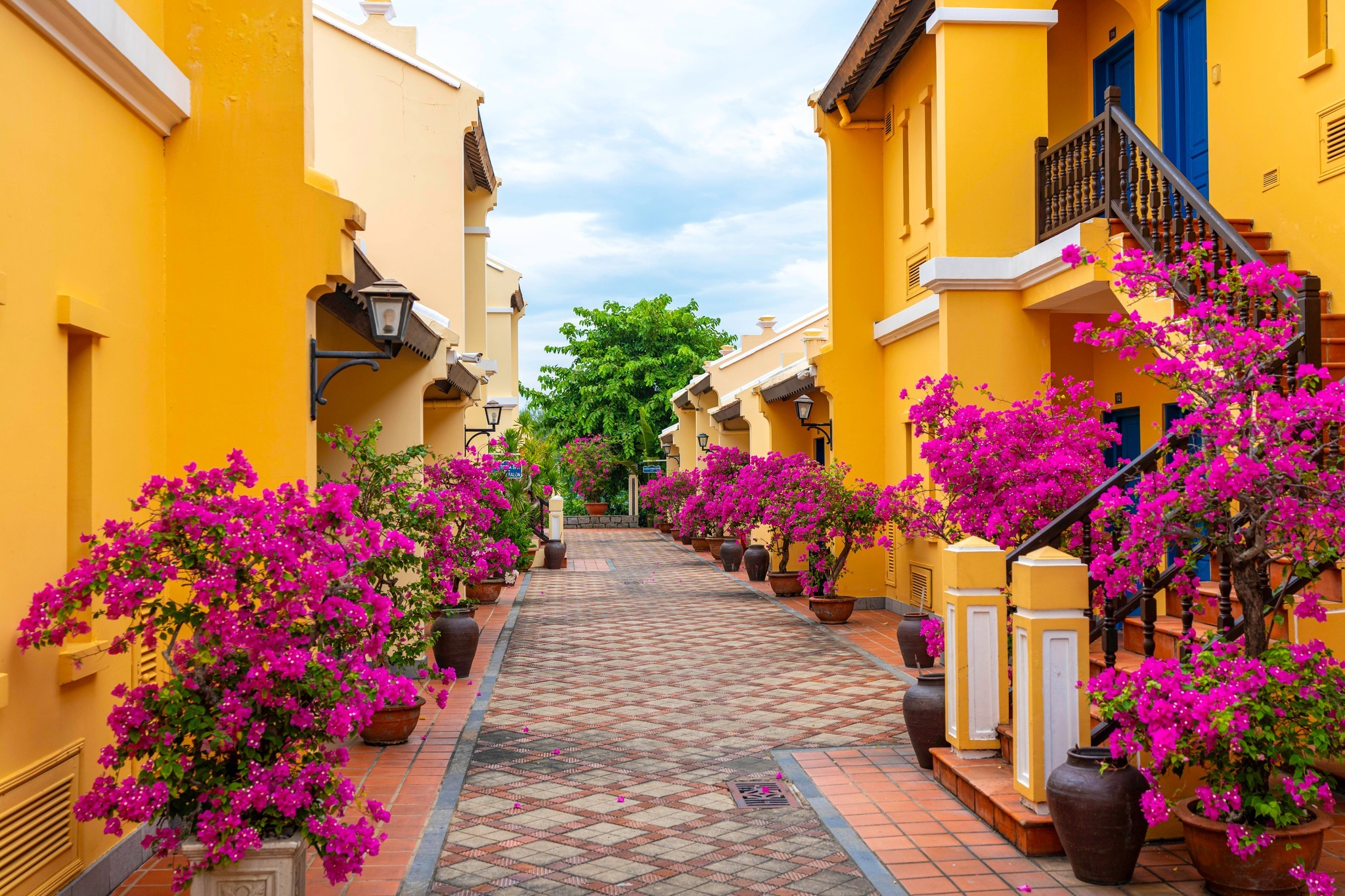 Không gian mang đậm hơi thở phố cổ Hội An tại resort
