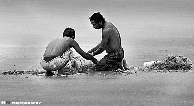 Không khí lao động hăng say tại làng chài Vũng Tàu