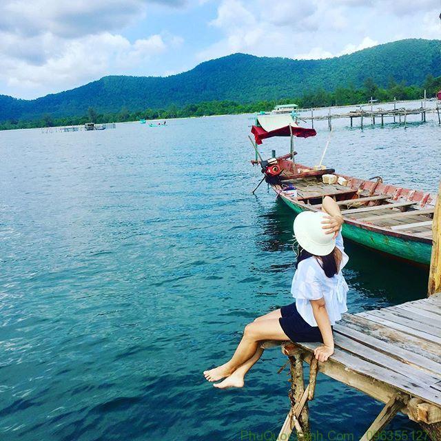 Hải sản tươi tại làng chài Rạch Vẹm Hải sản tươi tại làng chài Rạch Vẹm