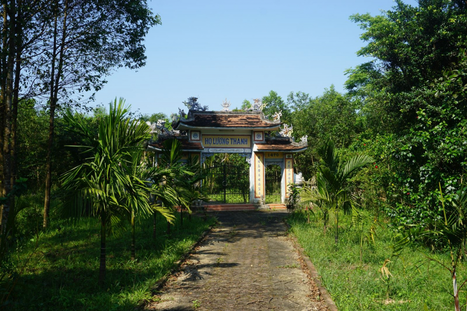 Những ngôi nhà cổ tại làng cổ Phước Tích