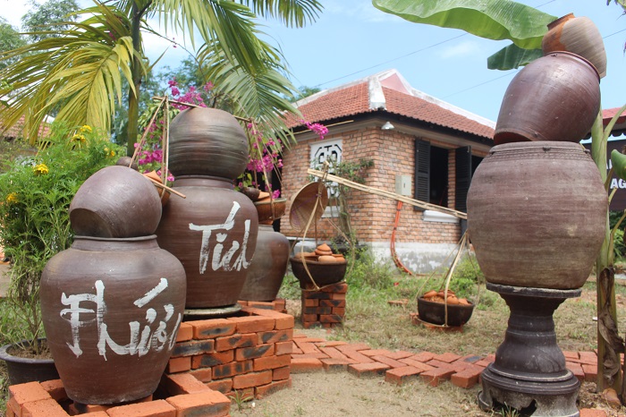 Nghề gốm truyền thống tại làng cổ Phước Tích