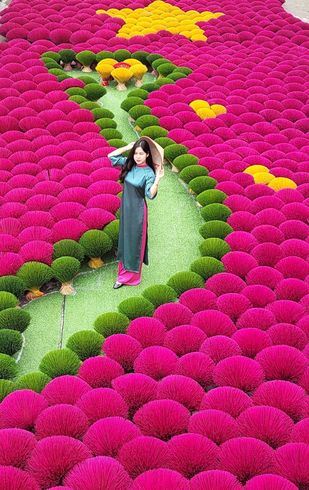 lang-huong-phu-cau-ivivu-3 làng hương Quảng Phú Cầu