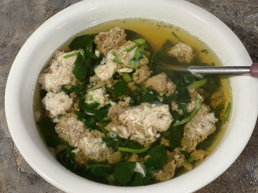 Canh mùng tơi cà ra hấp dẫn