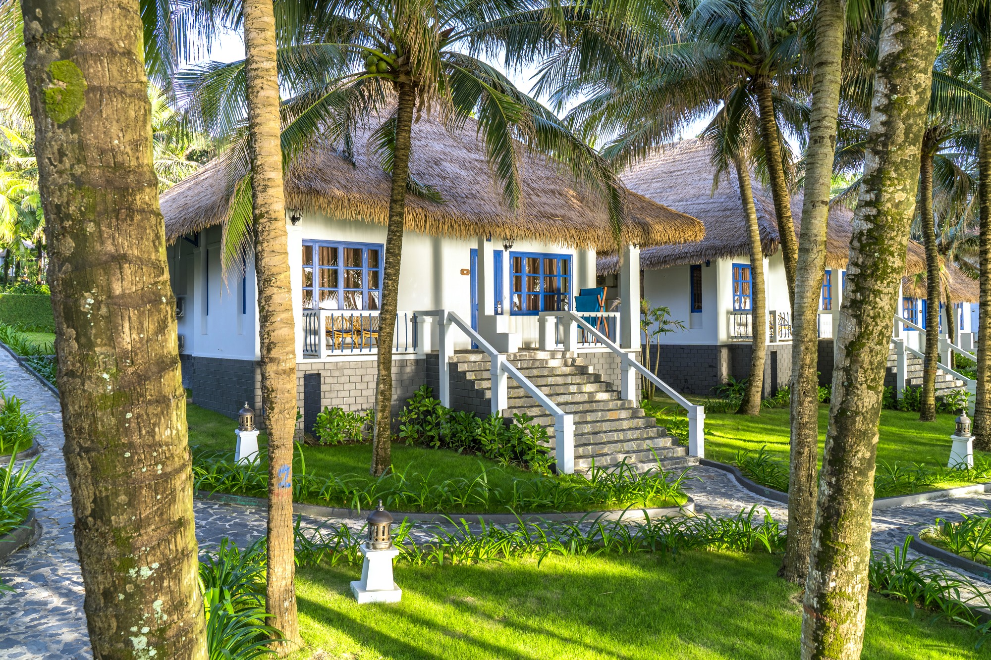 Bãi biển riêng của resort Phú Quốc L'azure Resort & Spa