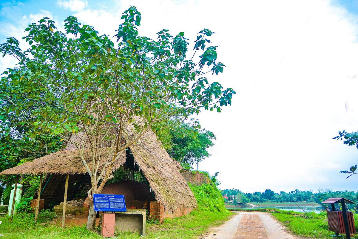 Vẻ đẹp thanh bình tại làng cổ Phước Tích