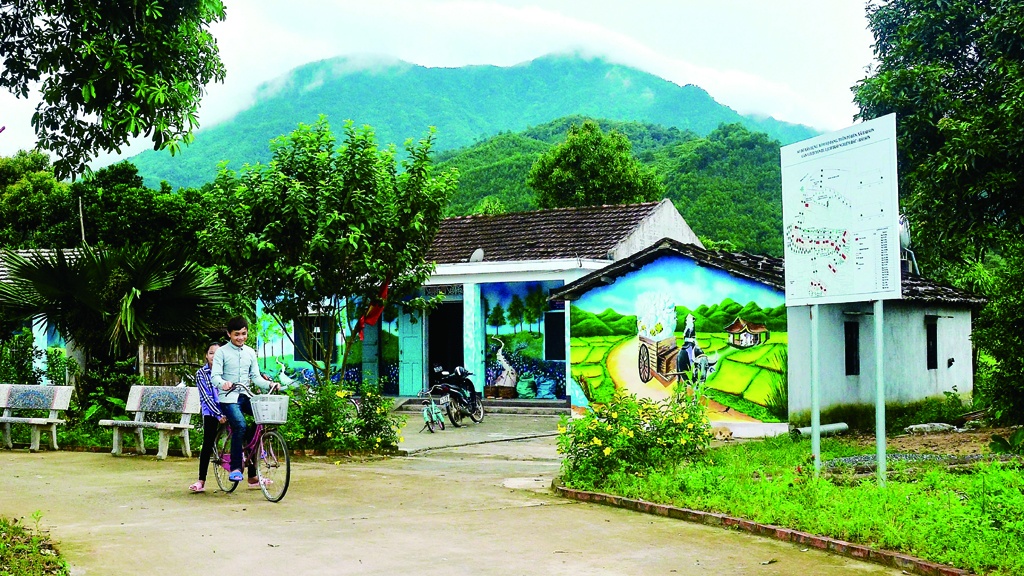Một góc làng tranh bích họa Pò Hèn