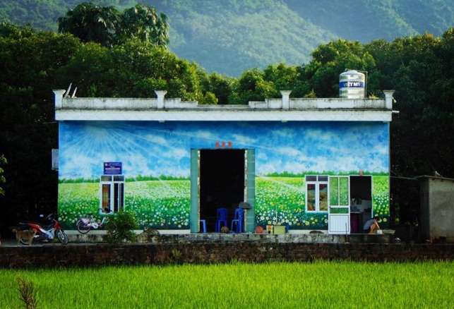 Du lịch Quảng Ninh, ấn tượng trước làng tranh bích họa nơi biên cương