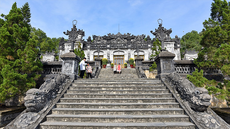 lăng-khải-định-ivivu