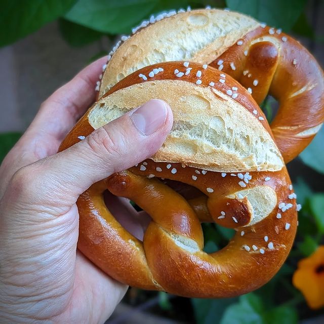 Bánh mì vòng Pretzel tại lễ hội Bia B’estival