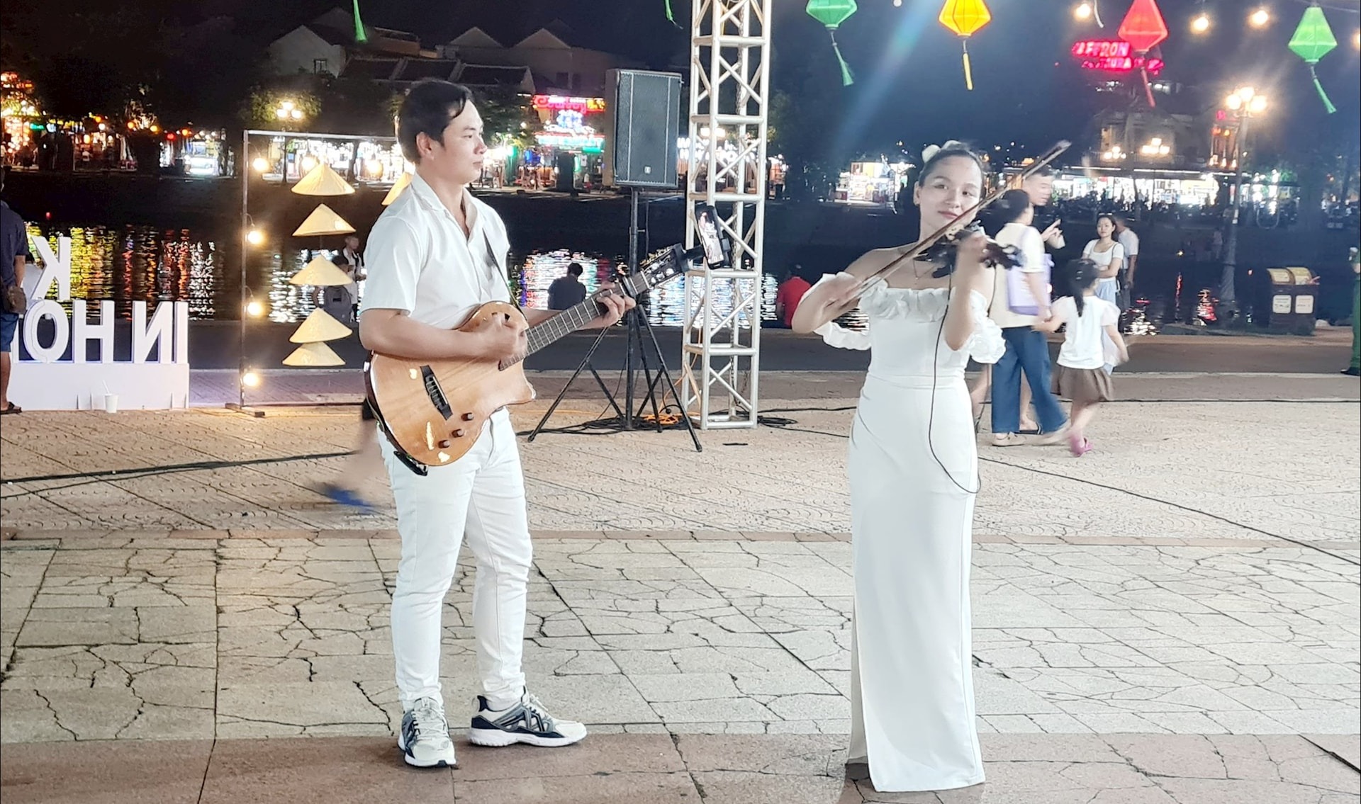 Hoạt động nghệ thuật tại Lễ hội Ẩm thực Hàn Quốc Hội An