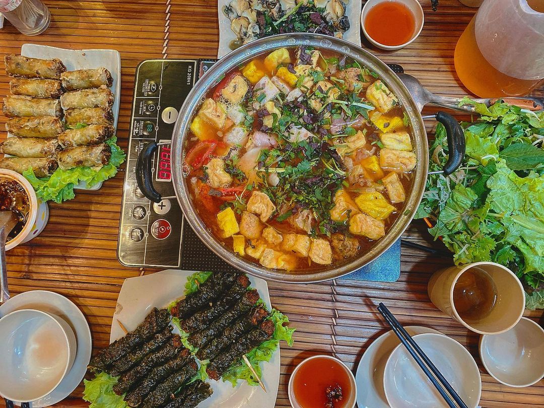 Lẩu ốc ngon Hà Nội