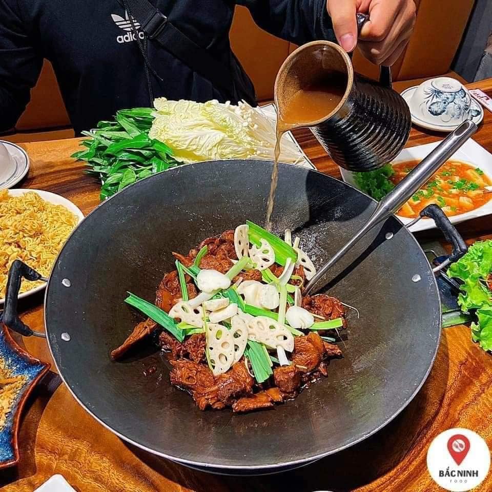 Lẩu vịt khô Hà Nội - món lẩu ngon Hà Nội độc lạ