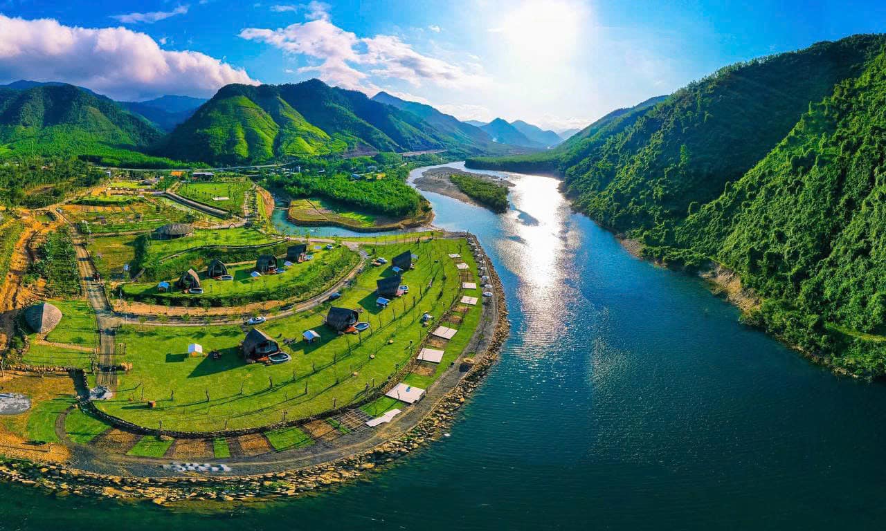 Leaf Village Farm Đà Nẵng được thiên nhiên hùng vĩ ôm trọn