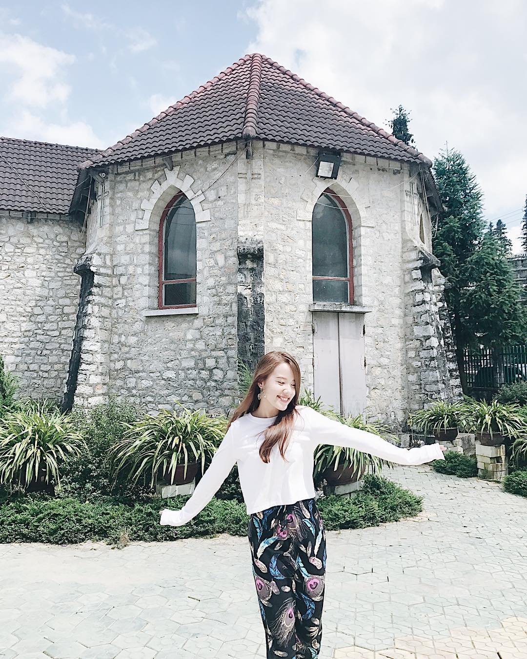 Ảnh: @kimtathi