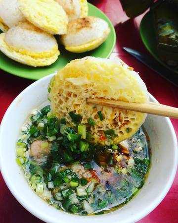 Bánh căn Đà Lạt trong lịch trình du lịch Đà Lạt 2N1Đ
