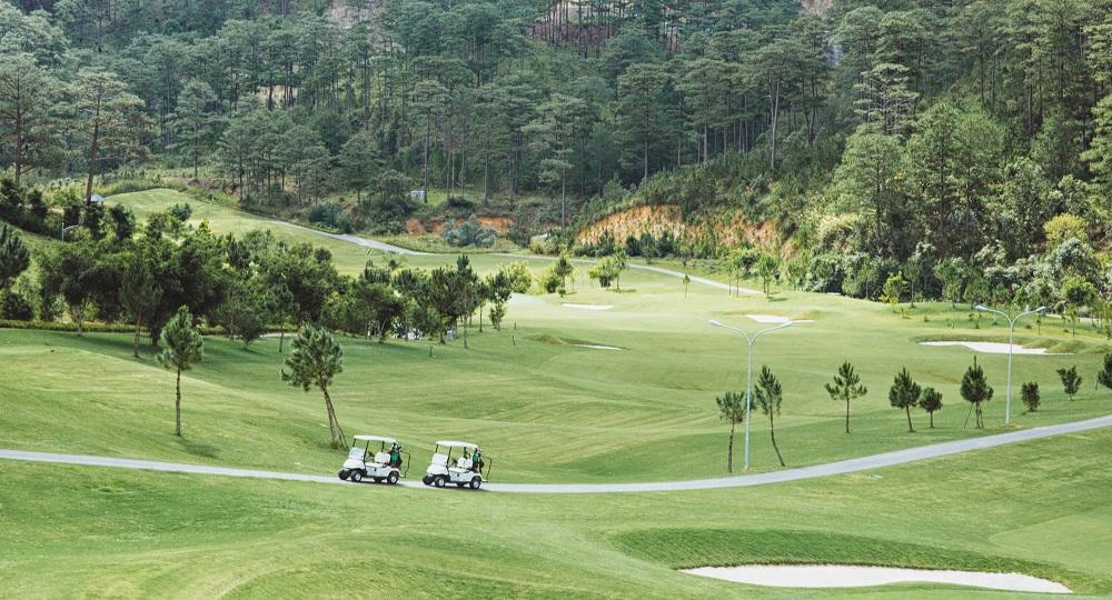 Cảnh quan resort trong lịch trình Đà Lạt 3 ngày 2 đêm