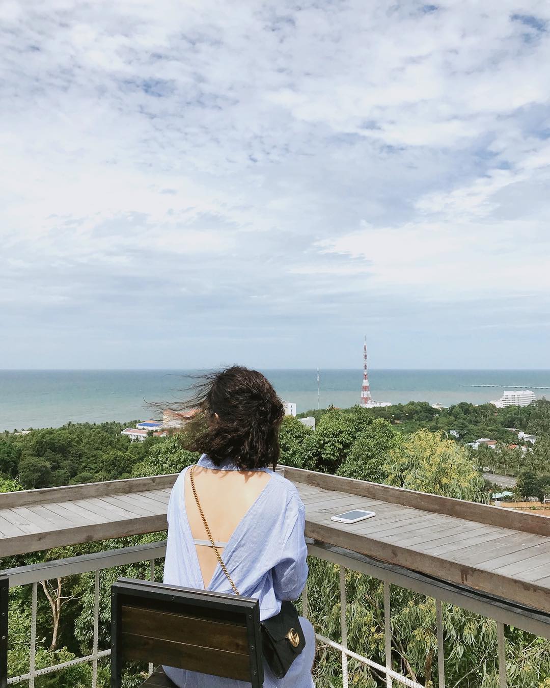 Check-in Chuồn Chuồn Bistro ngắm toàn cảnh Phú Quốc