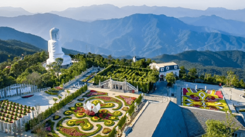 Chùa Linh Ứng Bà Nà Hills tour Đà Nẵng cao cấp