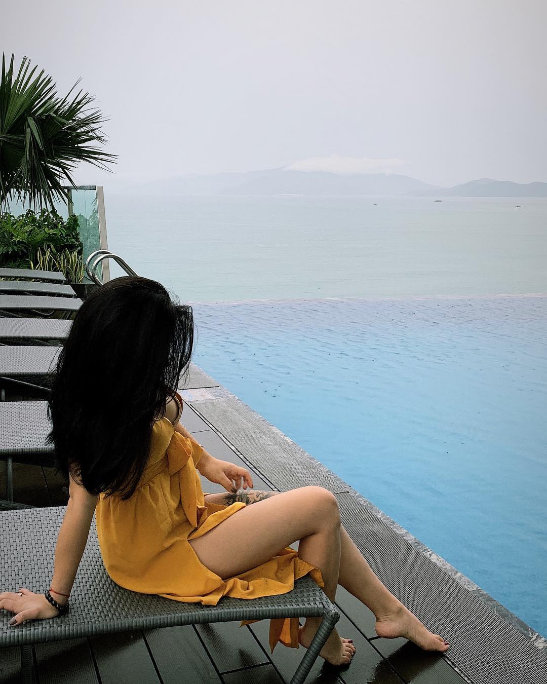 Hồ bơi vô cực tuyệt đẹp tại khách sạn Nha Trang