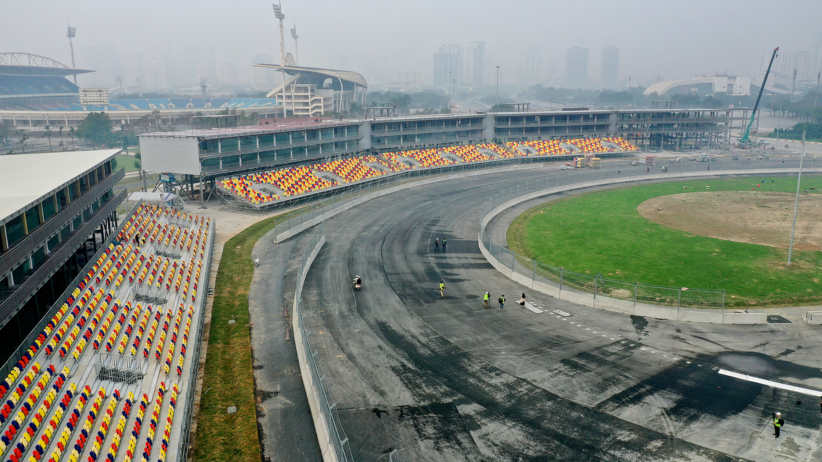 Toàn cảnh đường đua F1 Hà Nội từ trên cao Toàn cảnh đường đua F1 Hà Nội từ trên cao