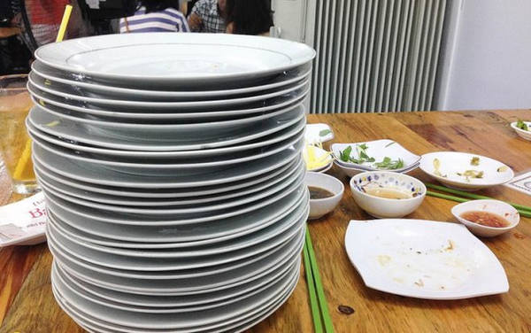 Cách ăn bánh ướt thịt nướng tại Vũng Tàu Cách ăn bánh ướt thịt nướng tại Vũng Tàu