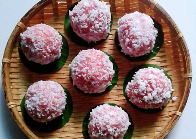 Bánh nếp lá cẩm - đặc sản miền Tây hương vị ấn tượng