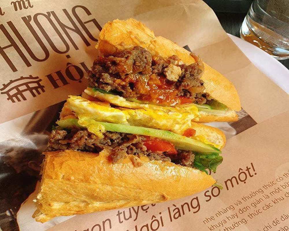 Đặc sản Quảng Nam - Bánh mì Hội An