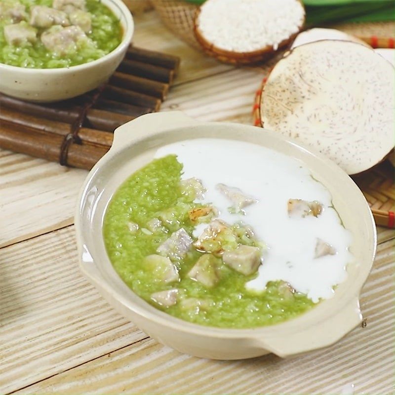 Chè khoai môn nếp lá dứa món chè miền Tây