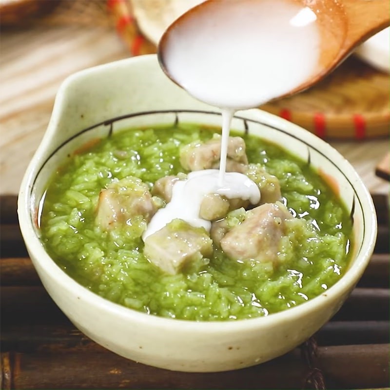Chè khoai môn nếp lá dứa món chè miền Tây thanh nhiệt