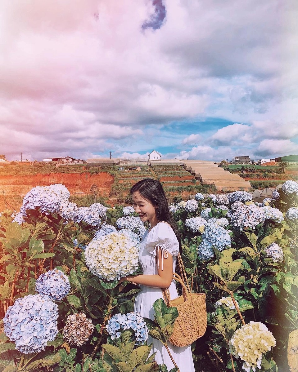 Ảnh: @hathu2017