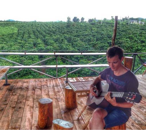 Không gian thưởng thức cà phê tại Mê Linh Coffee Garden