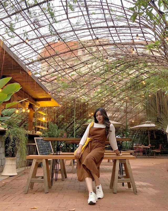 Mầm Coffee Tea Beer quán cafe quận 2