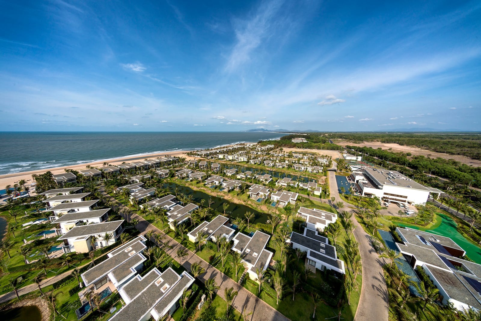 melia-he1bb93-trc3a0m-beach-resort-ivivu Melia- Hồ- Tràm- Beach- Resort -ivivu