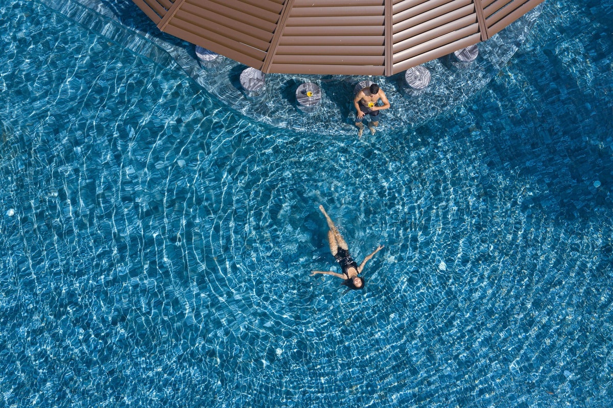 Quầy bar hồ bơi Gaia Pool Bar Melia Hồ Tràm