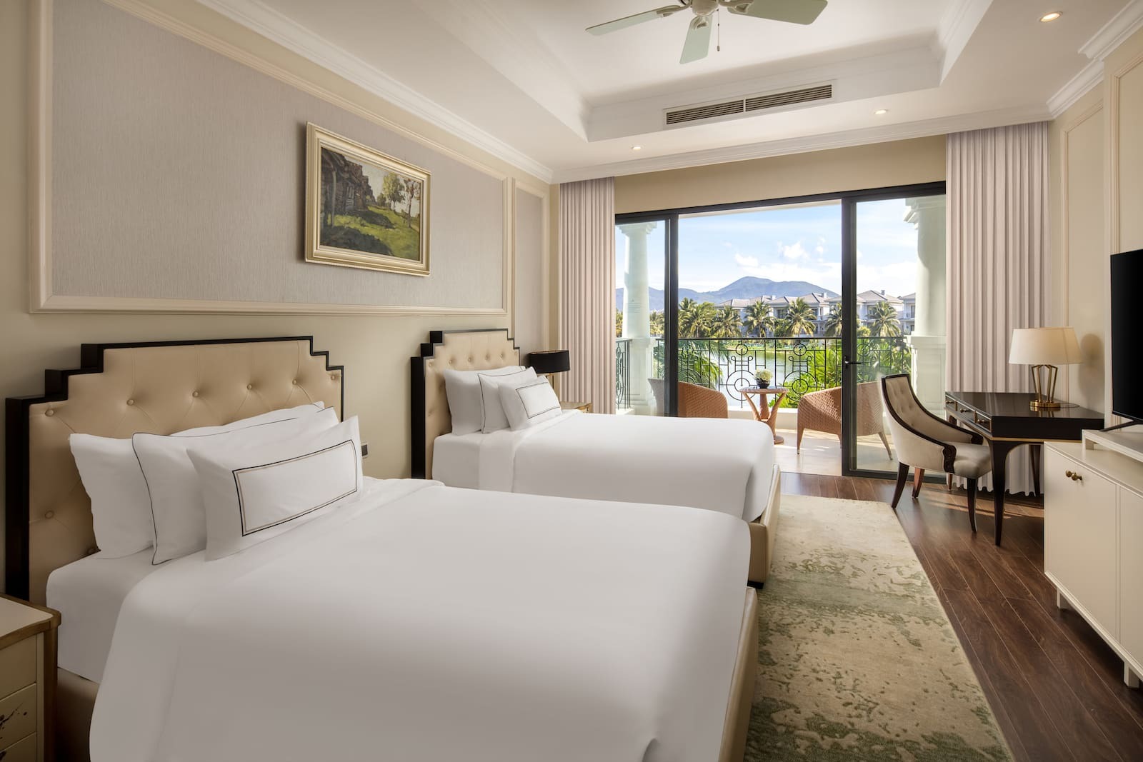 Không gian thư giãn đẳng cấp bên trong biệt thự Melia Vinpearl Cam Ranh Beach Resort