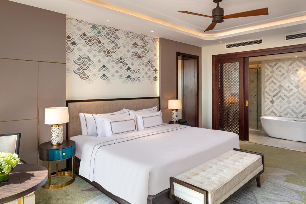 melia vinpearl hue17