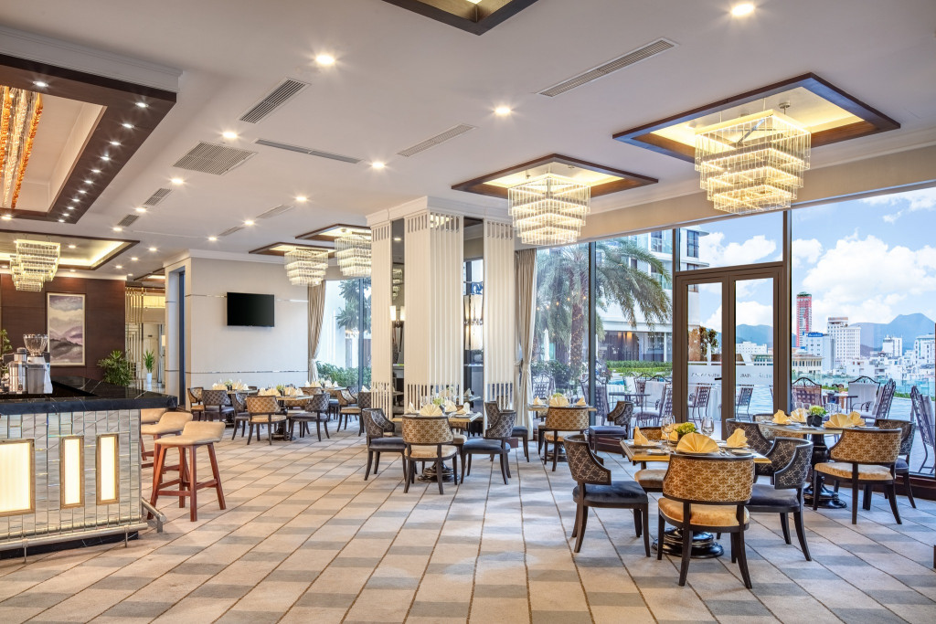 Bố trí phòng họp sang trọng tại Meliá Vinpearl Nha Trang